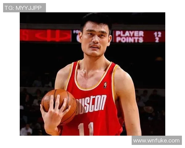 张小雨与姚明的篮球梦想之路:从校园到职业赛场的奋斗与成长