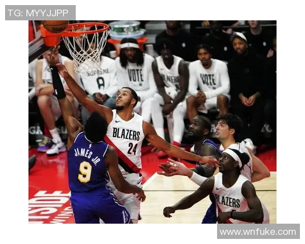 湖人大胜开拓者,詹姆斯狂砍35分!队史连胜迎来尤达斯,詹皇正式复出助球队夺胜